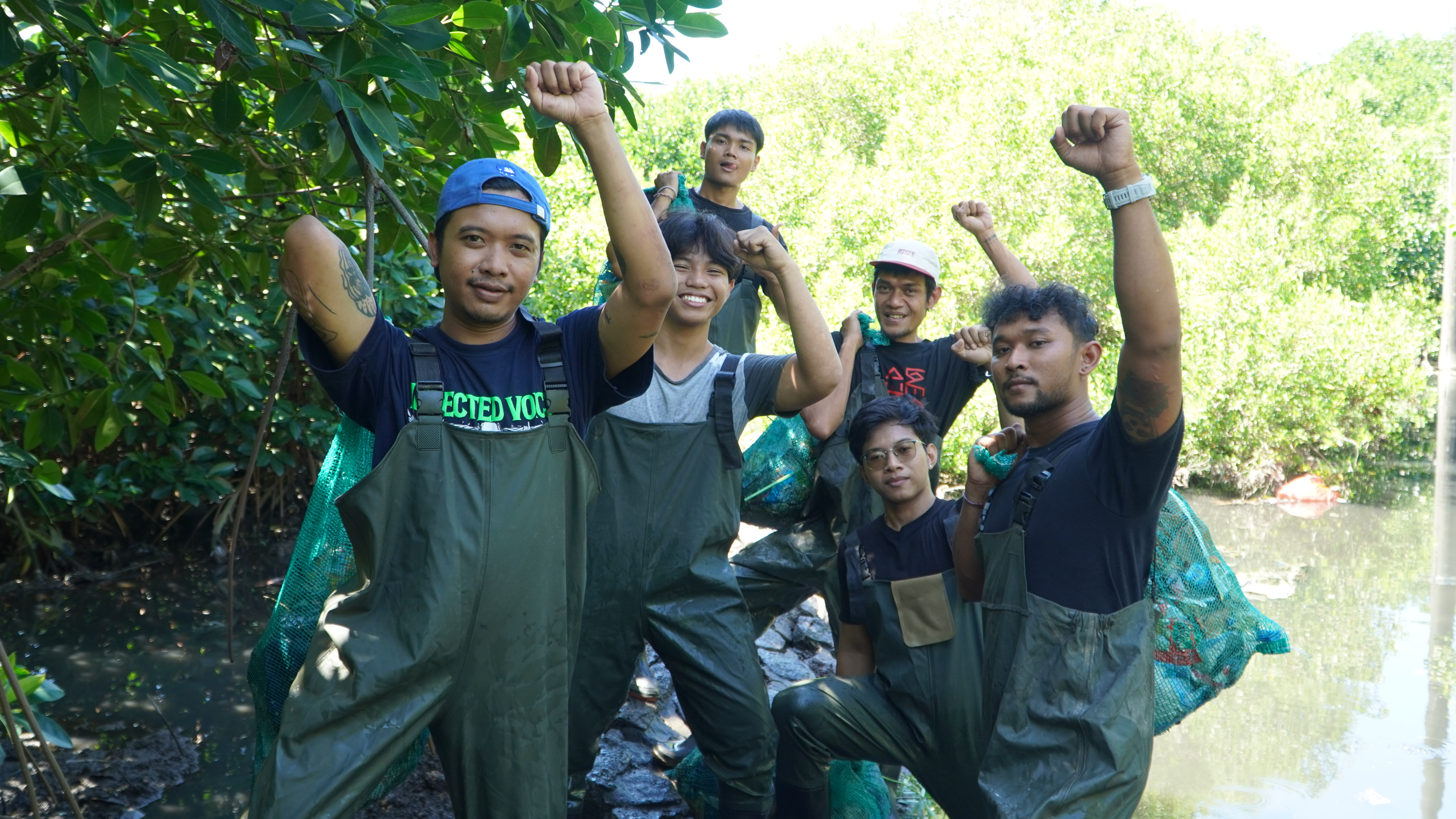 River Regular Clean Up